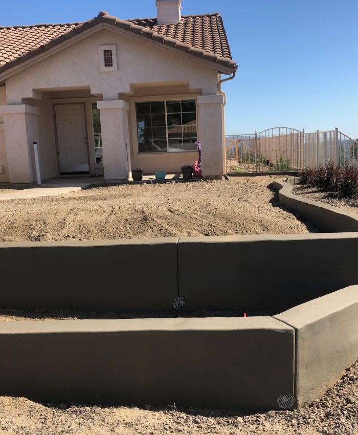 Concrete Retaining Wall
